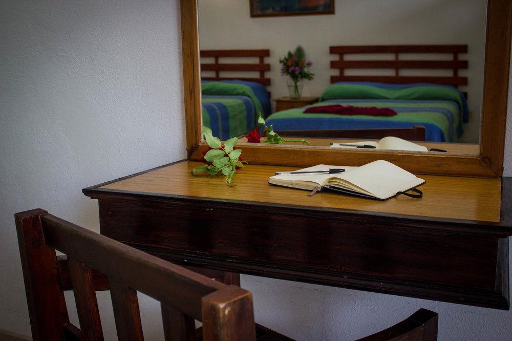 Hotel & Suites Punta Esmeralda Puerto Escondido  Εξωτερικό φωτογραφία