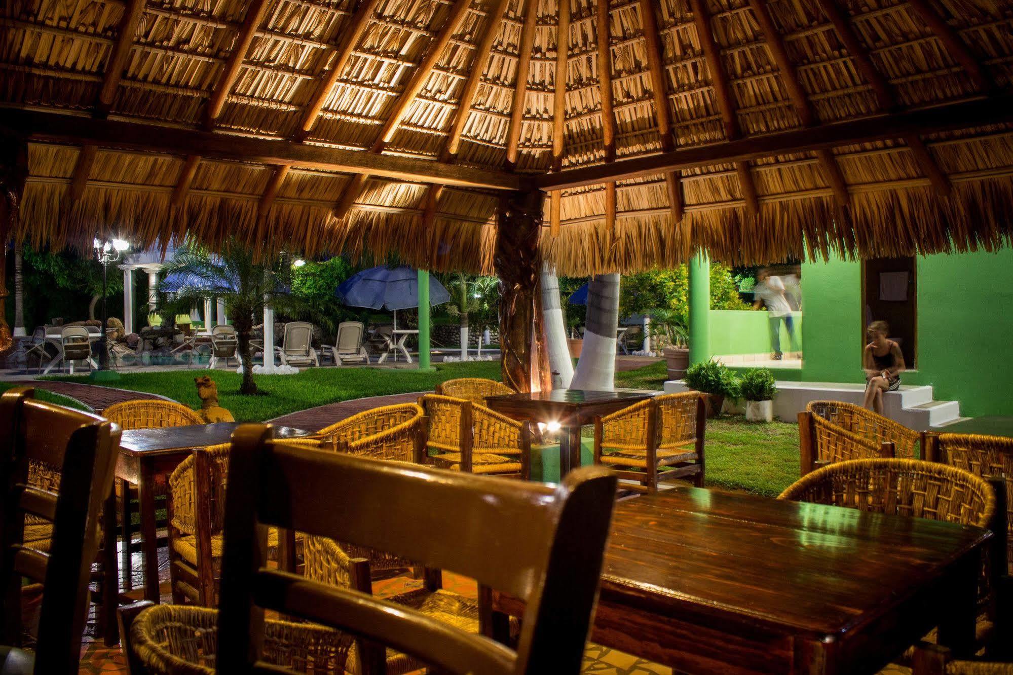 Hotel & Suites Punta Esmeralda Puerto Escondido  Εξωτερικό φωτογραφία